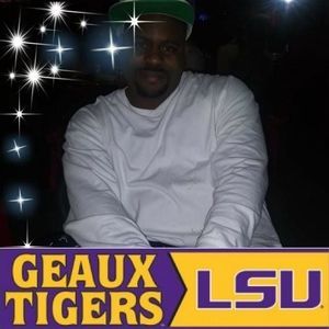 Meet your Posher, Dikikie